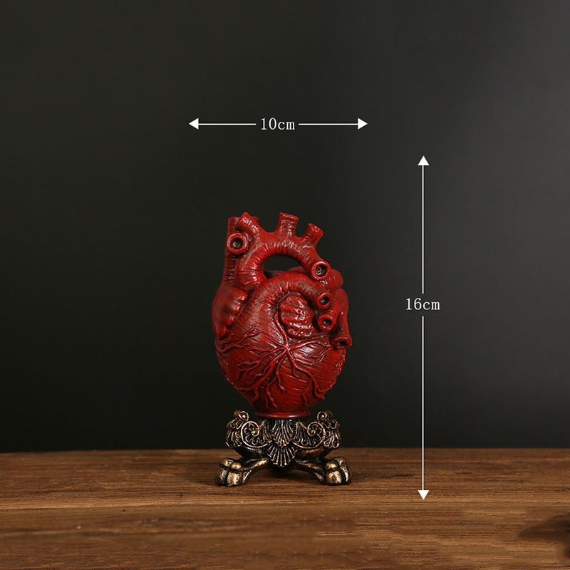 Resin Heart-shaped Vase for Home Decor
