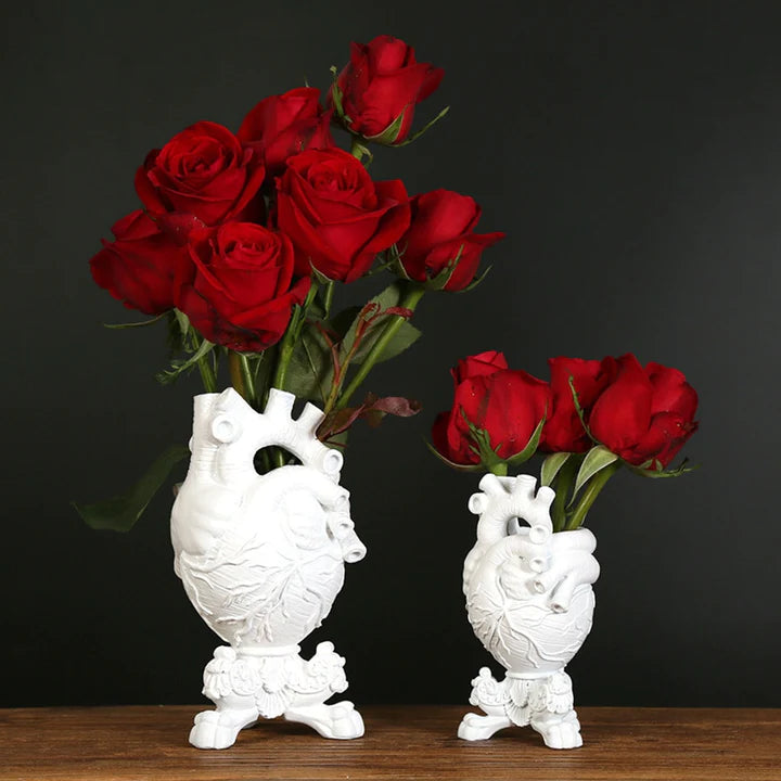 Resin Heart-shaped Vase for Home Decor
