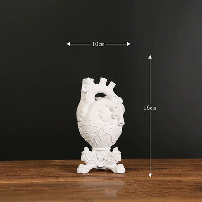 Resin Heart-shaped Vase for Home Decor